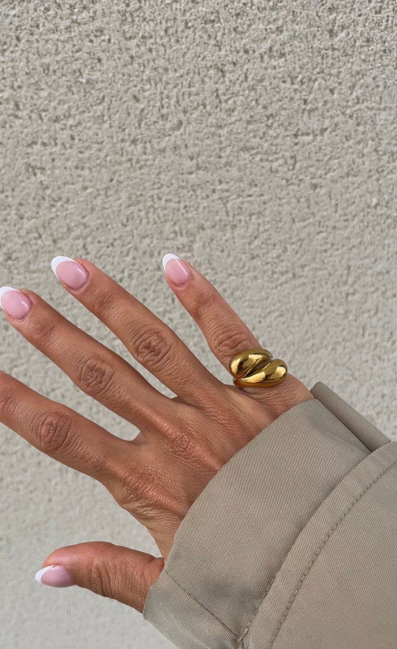 Chunky Embrace Signet Ring