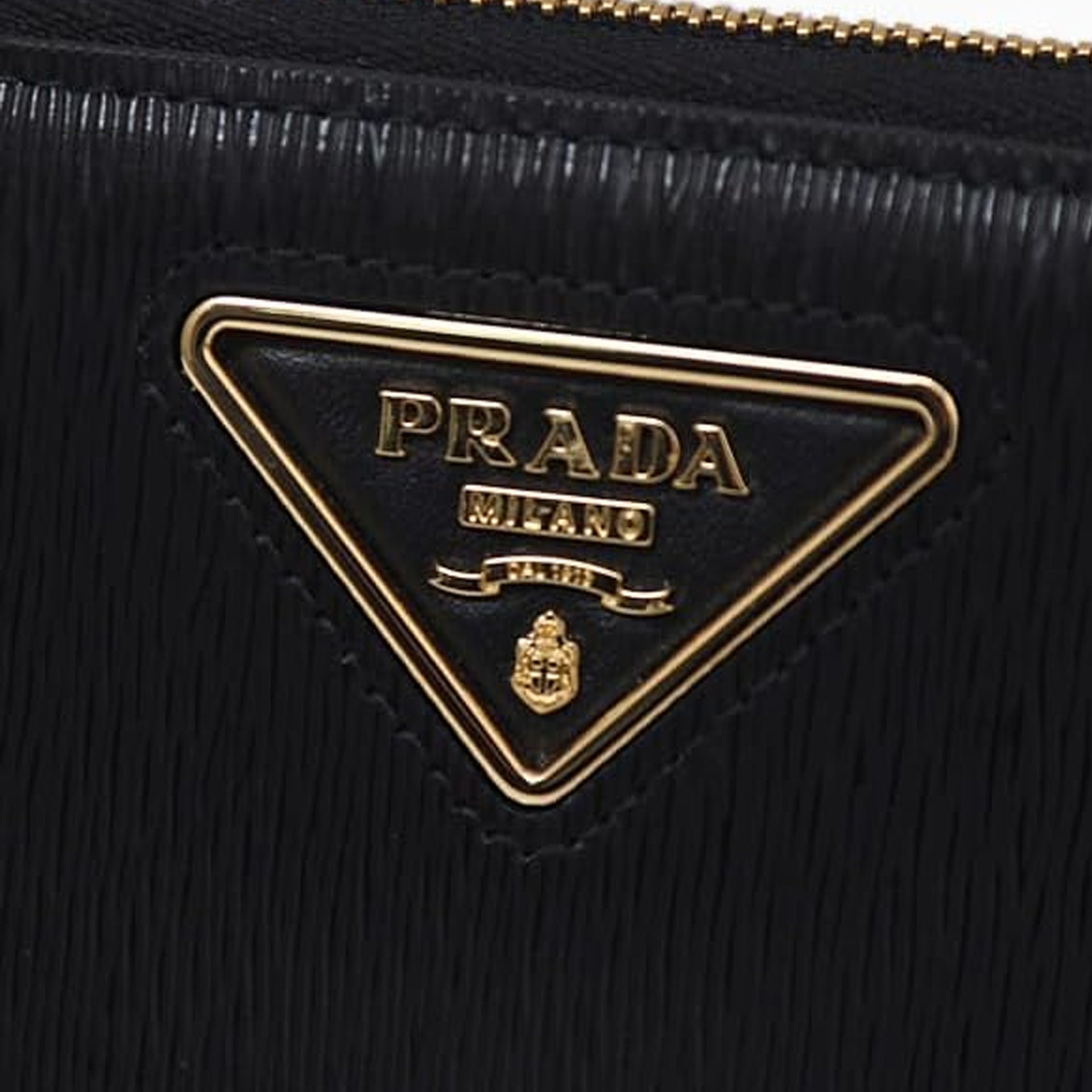 Prada - Cartera de piel con logo - Mujeres - Negro