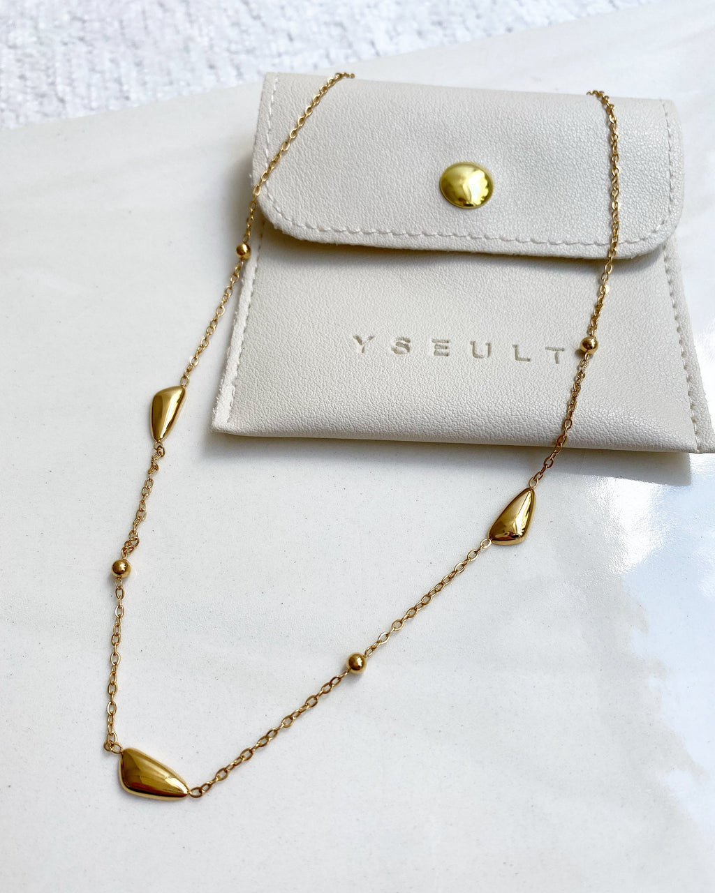Collier Émilie