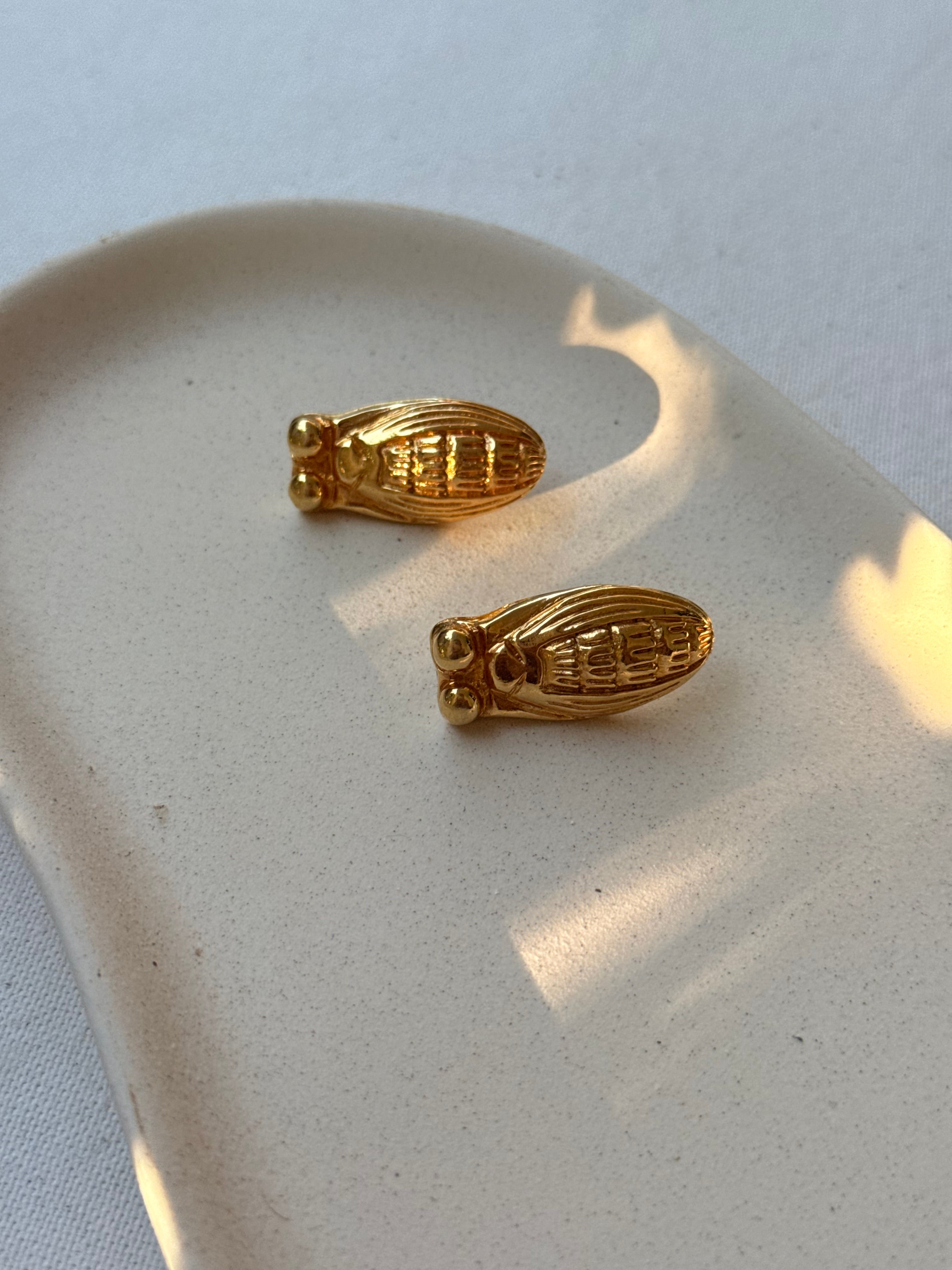Pendientes Caron Vintage - Cigarras Doradas