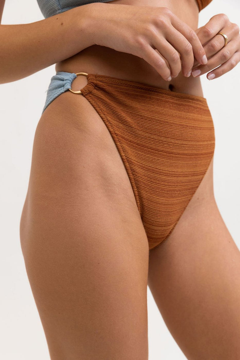 Rhythm - Braguita de bikini Marle con cintura alta y anilla en forma de O - Multicolor - Mujeres