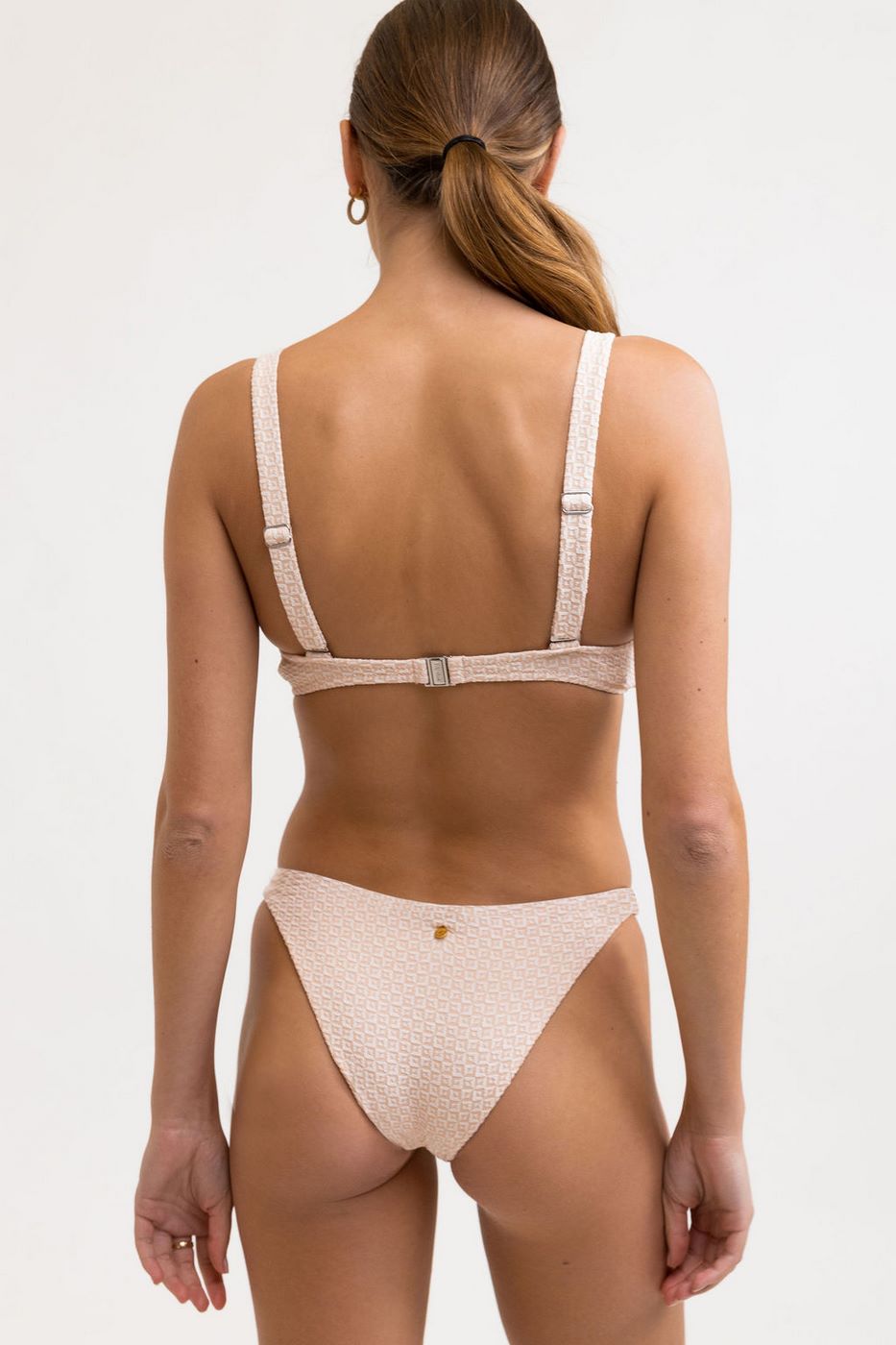 Rhythm - Geo Tall Knot Front Top Swimwear - Peach - Women