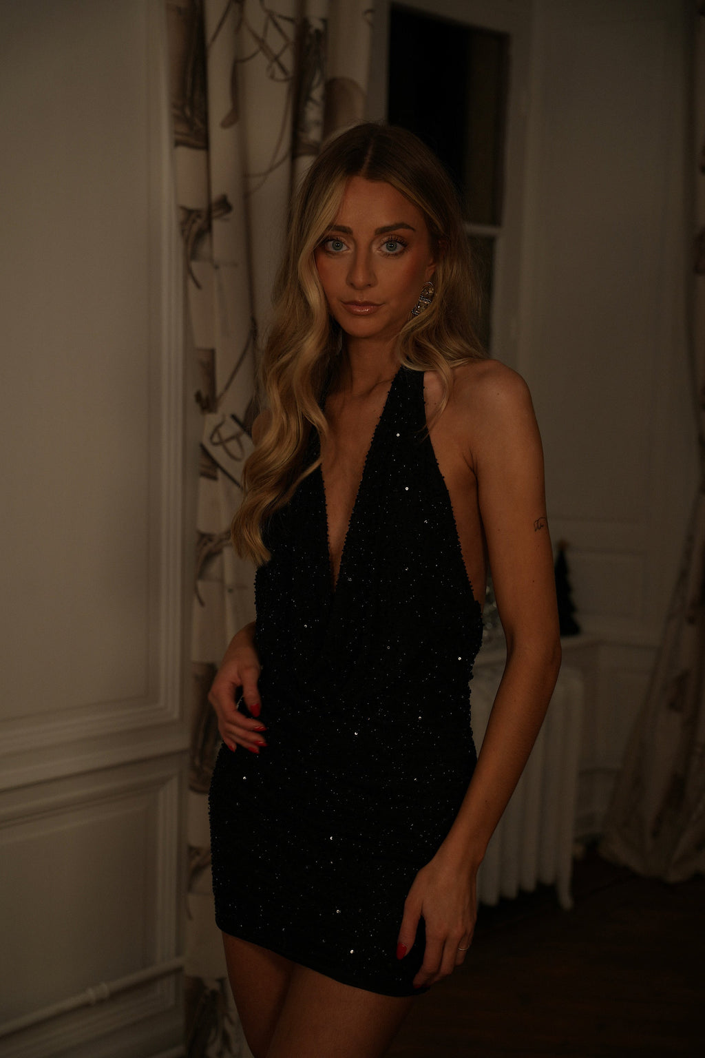 Léona Noire - Sequin Dress