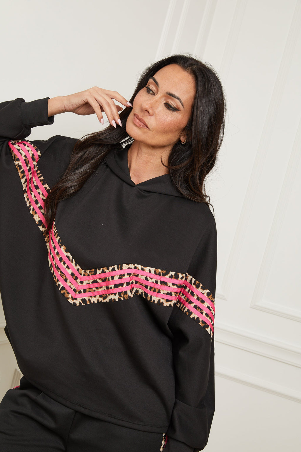 Naya Sweatshirt - Black