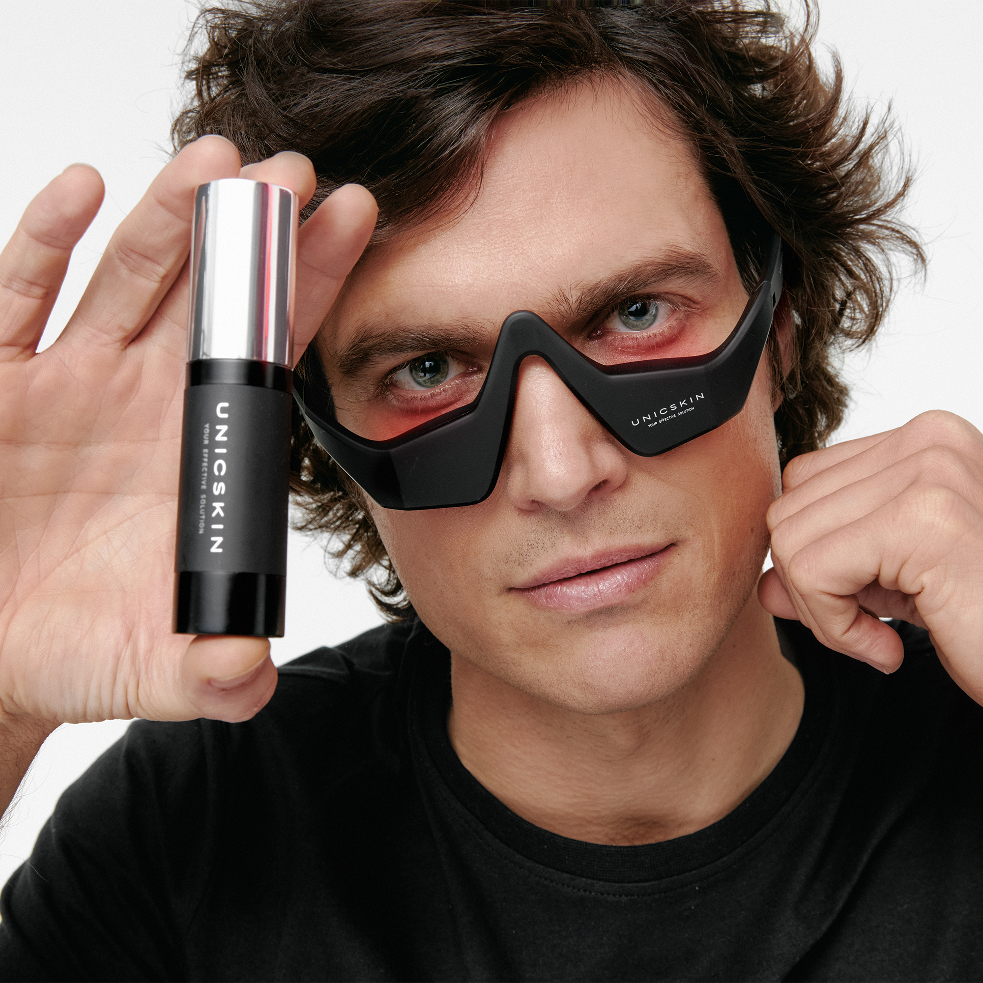 Uniceyes Triple Action Contour Airless Serum