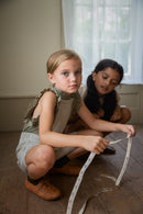 Mono de rayas Charlie Engineer - Selección Soor Ploom disponible en amaetc.com, tienda conceptual ecológica para niños