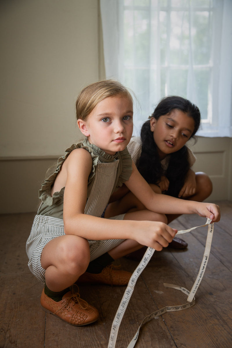 Mono de rayas Charlie Engineer - Selección Soor Ploom disponible en amaetc.com, tienda conceptual ecológica para niños