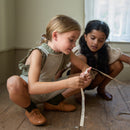 Mono de rayas Charlie Engineer - Selección Soor Ploom disponible en amaetc.com, tienda conceptual ecológica para niños