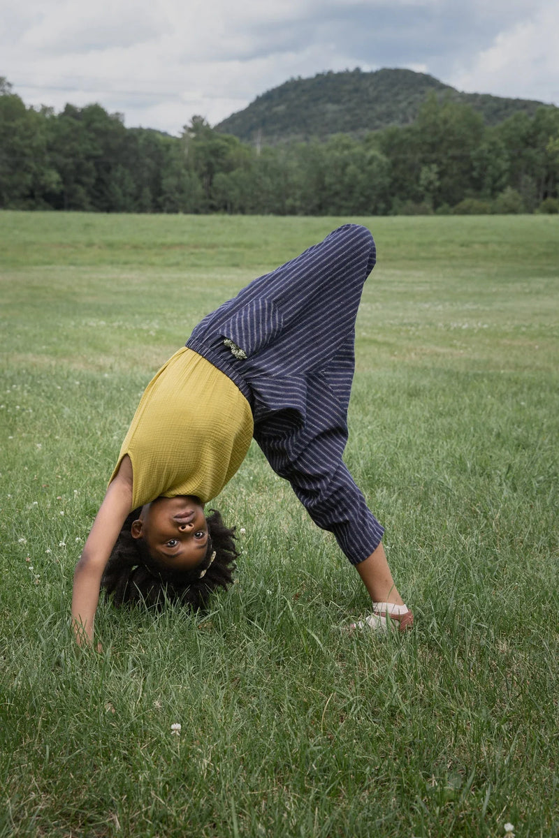 Pantalón Otto con rayas - Selección Soor Ploom disponible en amaetc.com, concept store ecológico para niños
