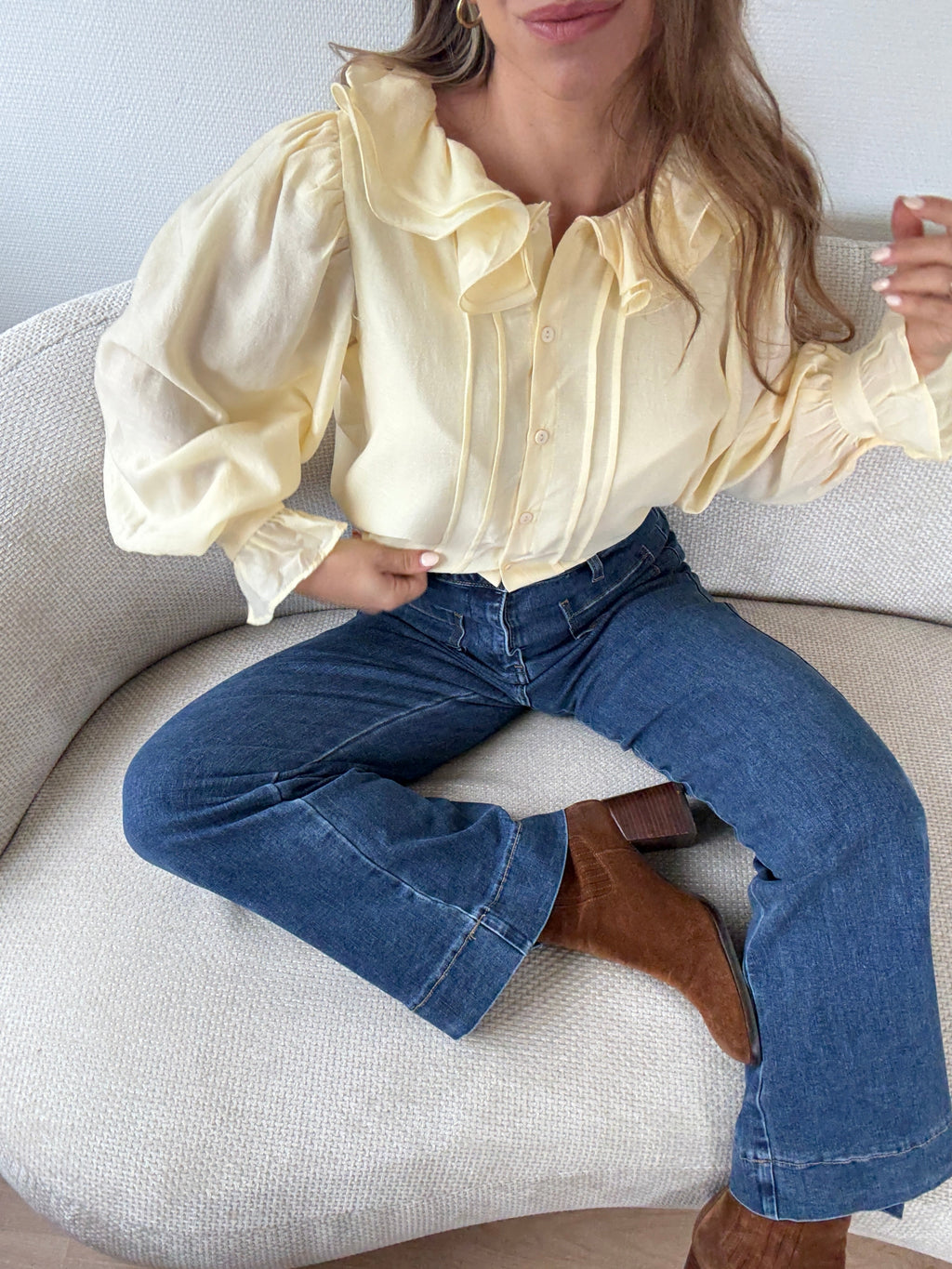 Blusa marrón amarillo pálido