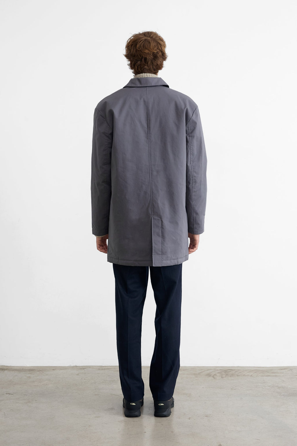 Trench Radio Grey