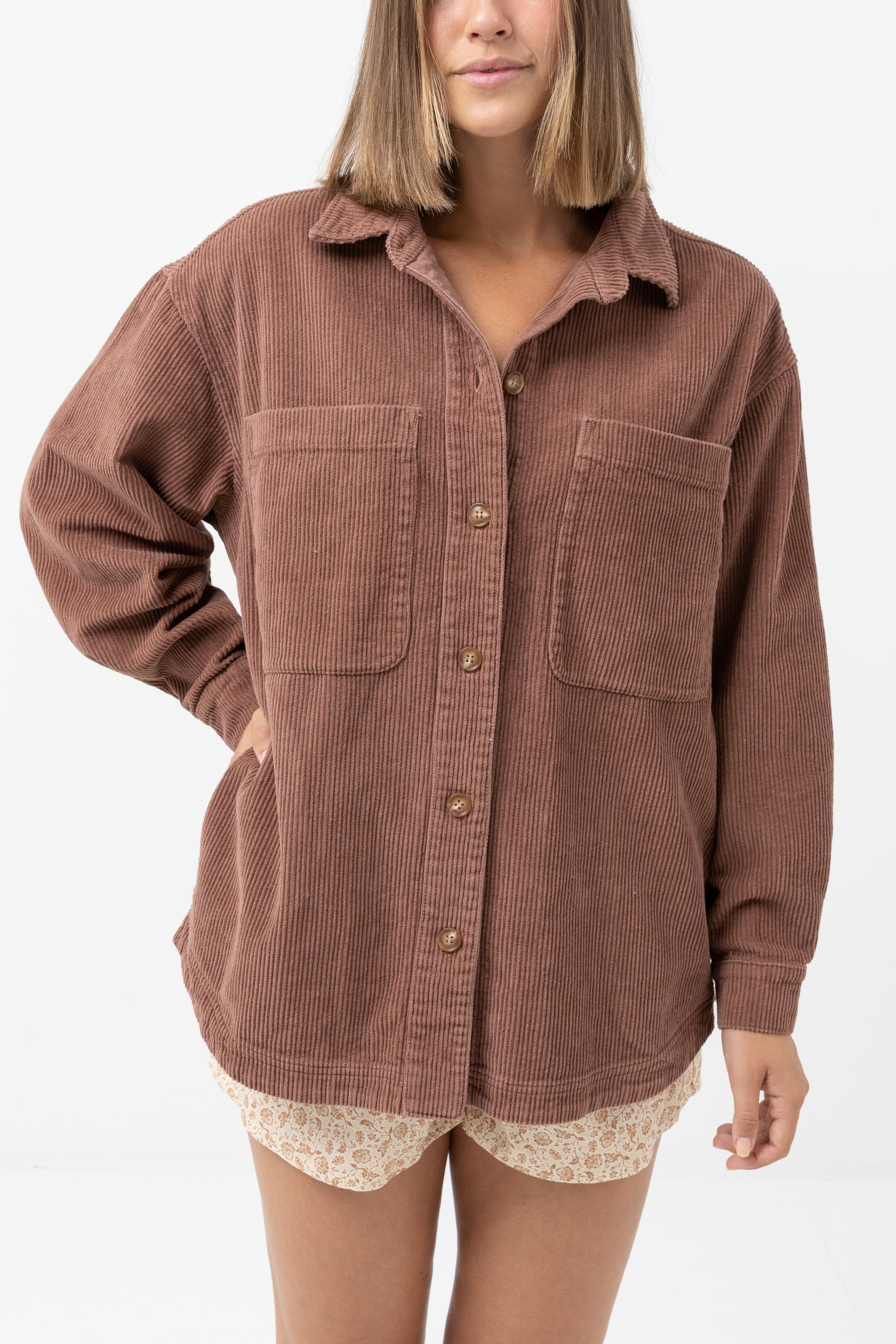 Chaqueta Corduroy Oversized - Chocolate - Mujer