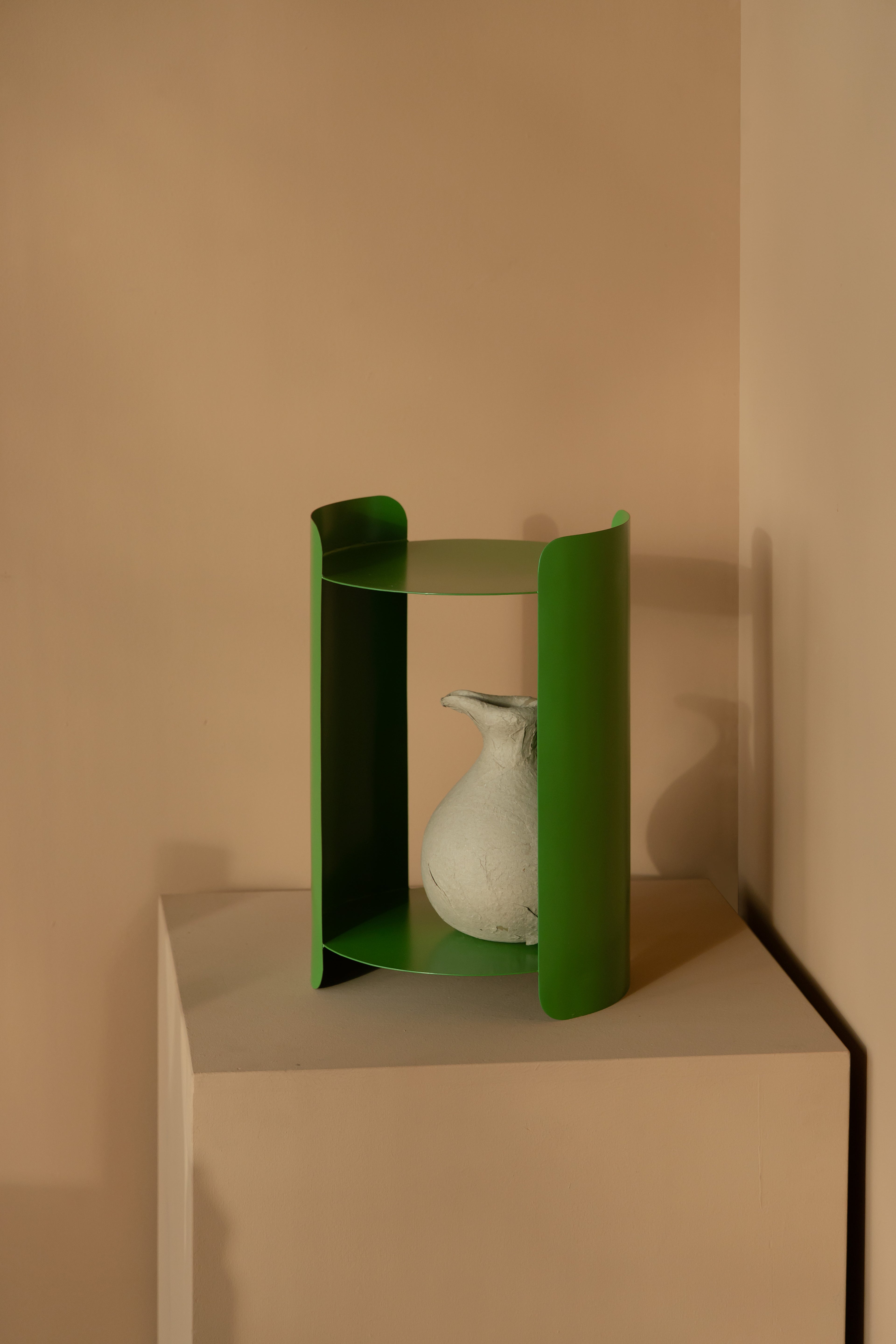 Navagio - Side Table - Metal - Green