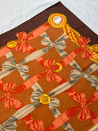 Foulard Céline – Motifs Nœuds