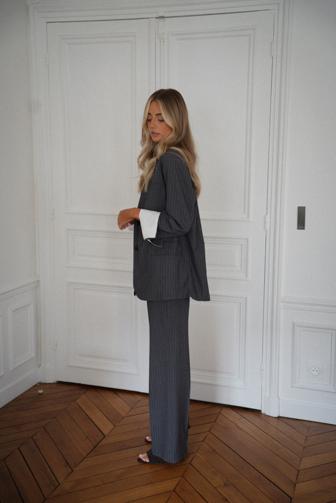 Honoryne Grey - Pantalones a rayas