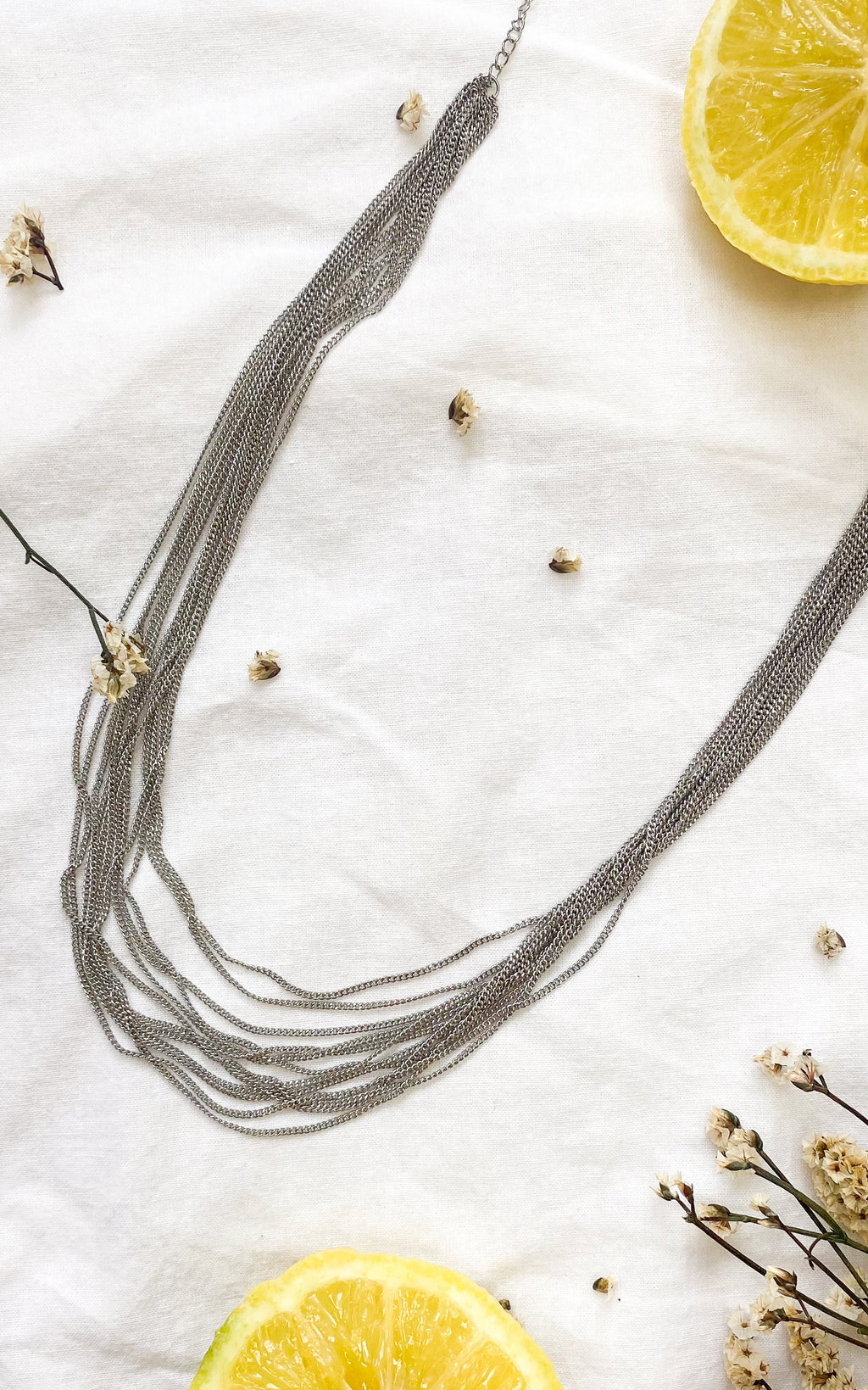 Collana Multifilo Argentata Ashanti