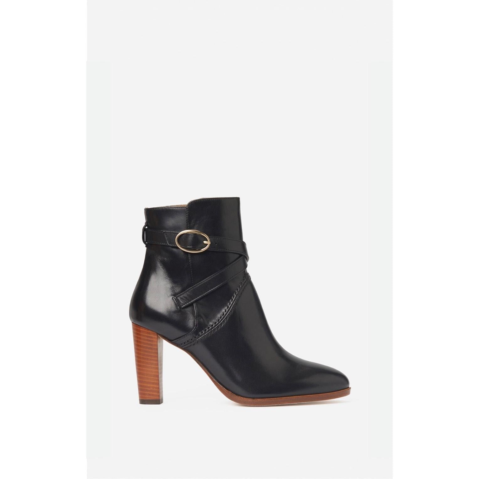 Leather Ankle Boots - Black