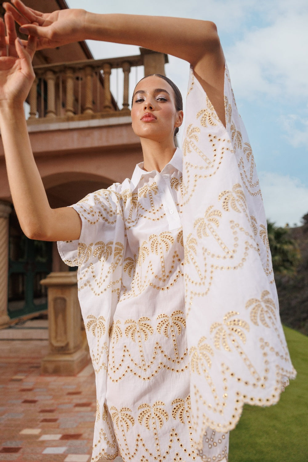 Flora Kaftan