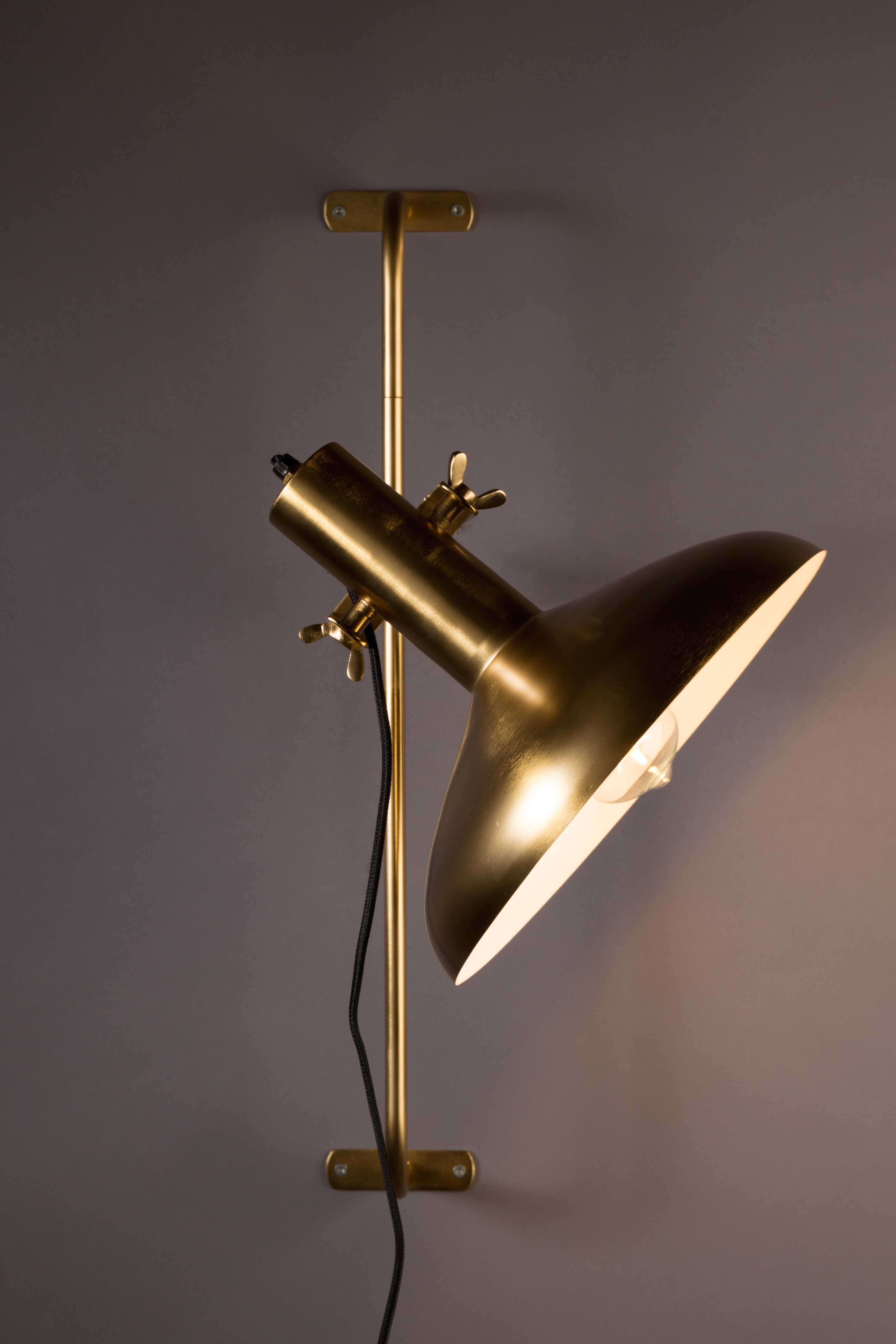 Karish - Wall Light - Iron - Gold