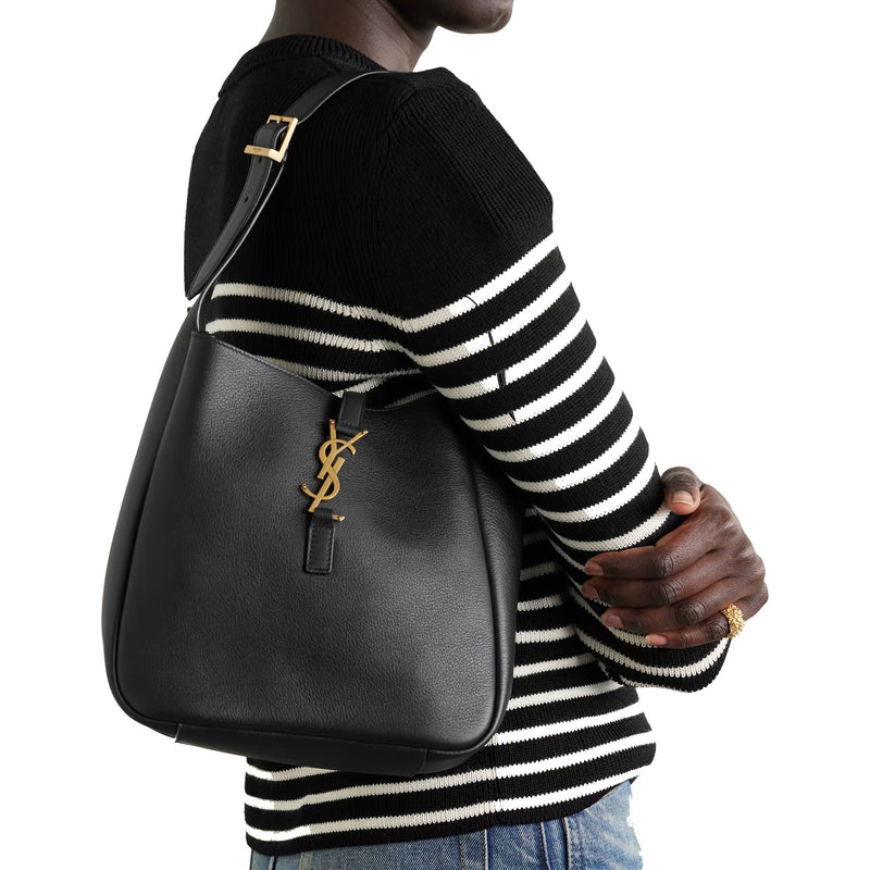 Saint Laurent - Le 5 À 7 Small Soft Leather Bag - Black