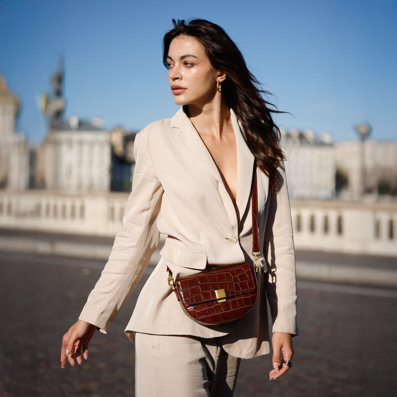 sous_le_nuage_marron