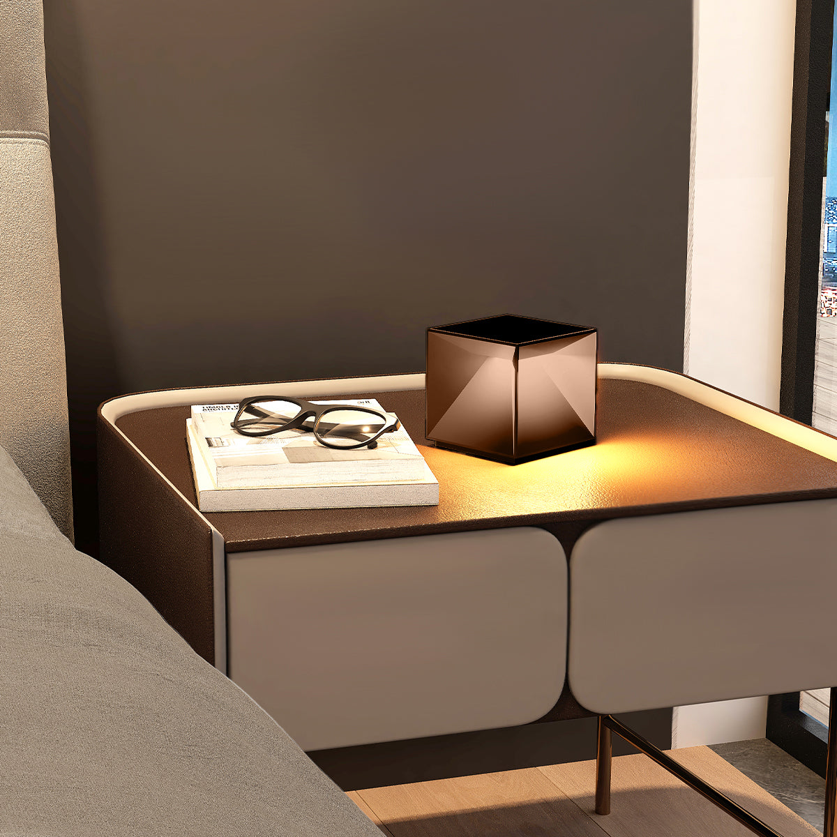 Cubox Mini - Wireless Bedside Lamp - Aluminum - Brown
