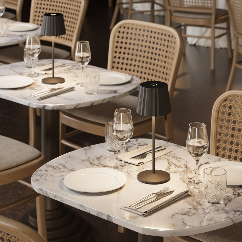 Lámpara de mesa inalámbrica - Abby Black