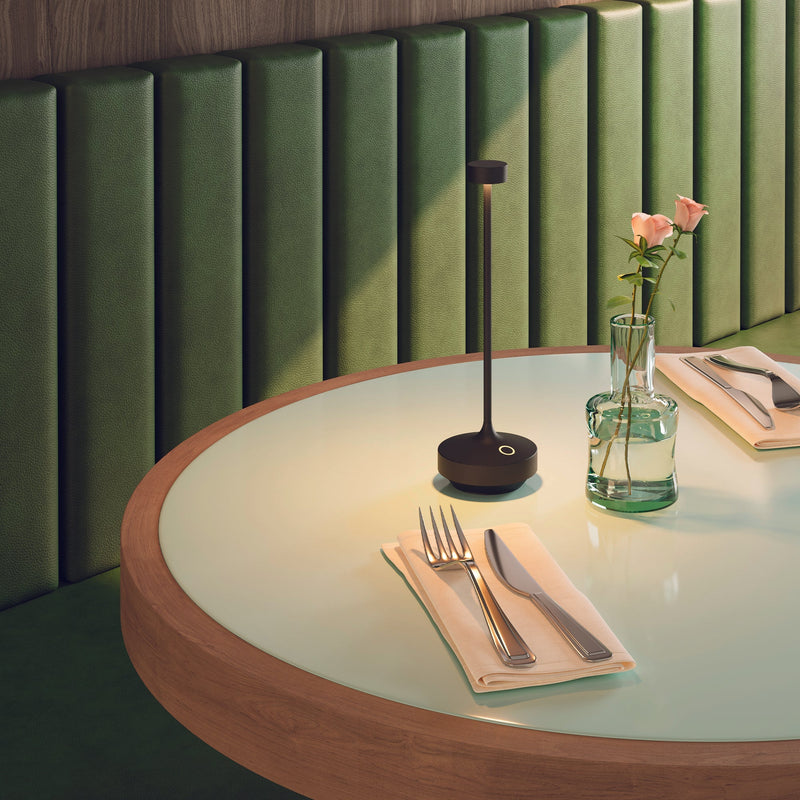 Lámpara de mesa inalámbrica - 6X Ruby Black