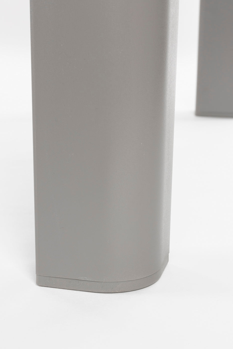 Alban - Mesa exterior - Gris