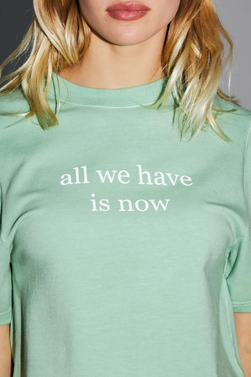 Camiseta de punto verde de algodón y modal de The Colette Collector