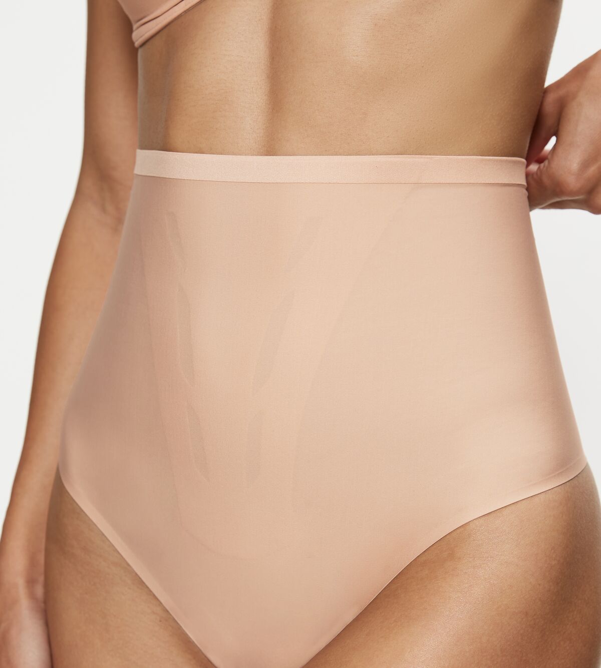 Tanga Triumph Shape Smart Highwaist String - Neutral Beige