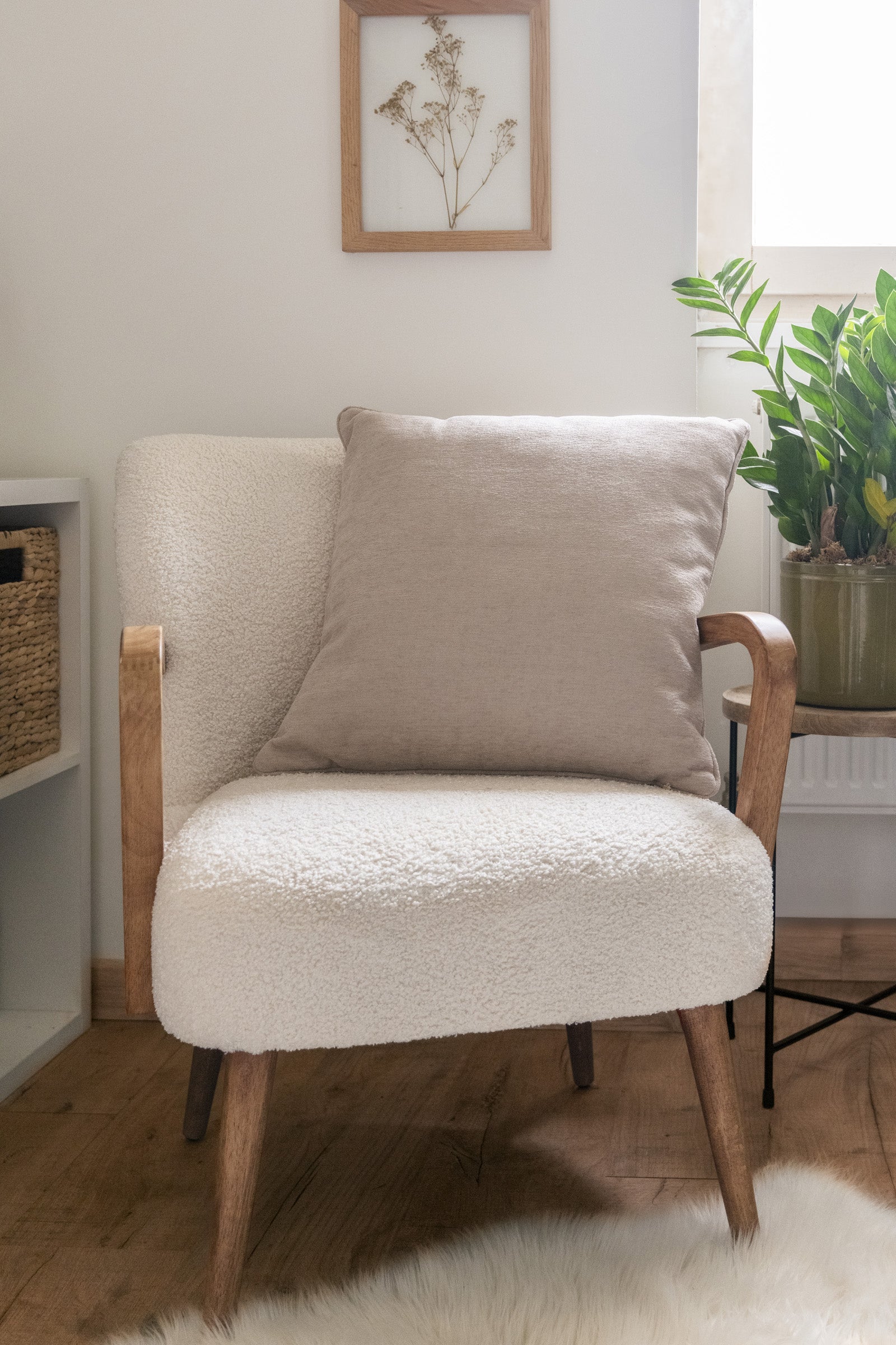 Removable Cushion Cover With Piping - Osiris - Taupe