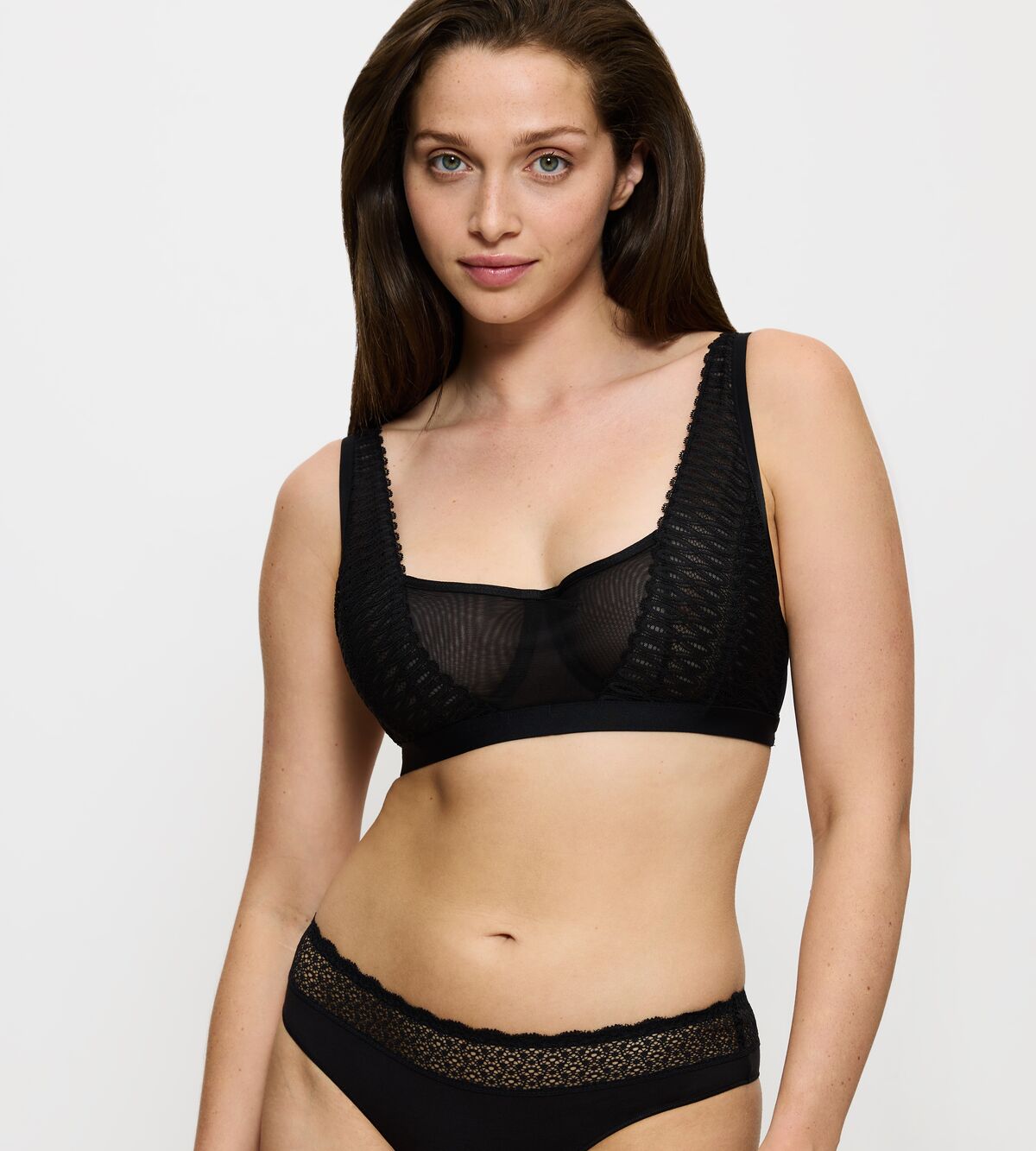 Sujetador Aura Spotlight T W02 - Black