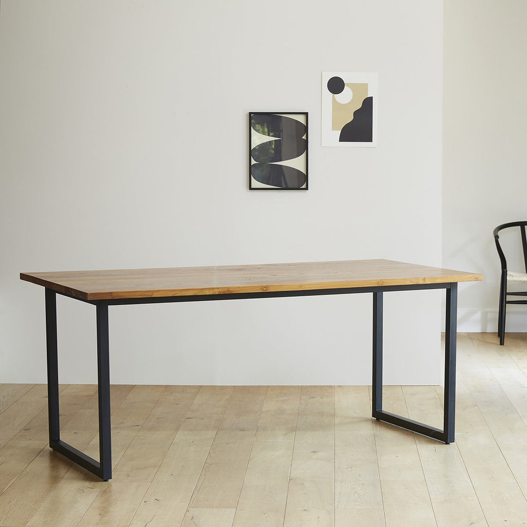 Hugo - Eettafel 8 pers. - Massief teakhout en metaal - Naturel