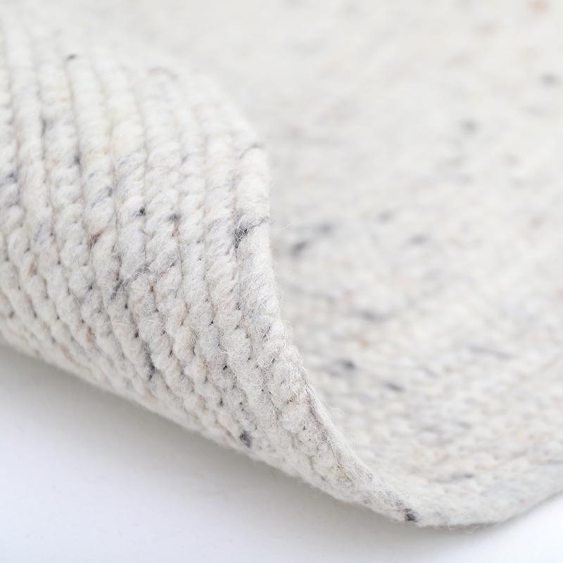 Tapis Rond Laine Feutrée Neethu Naturel L