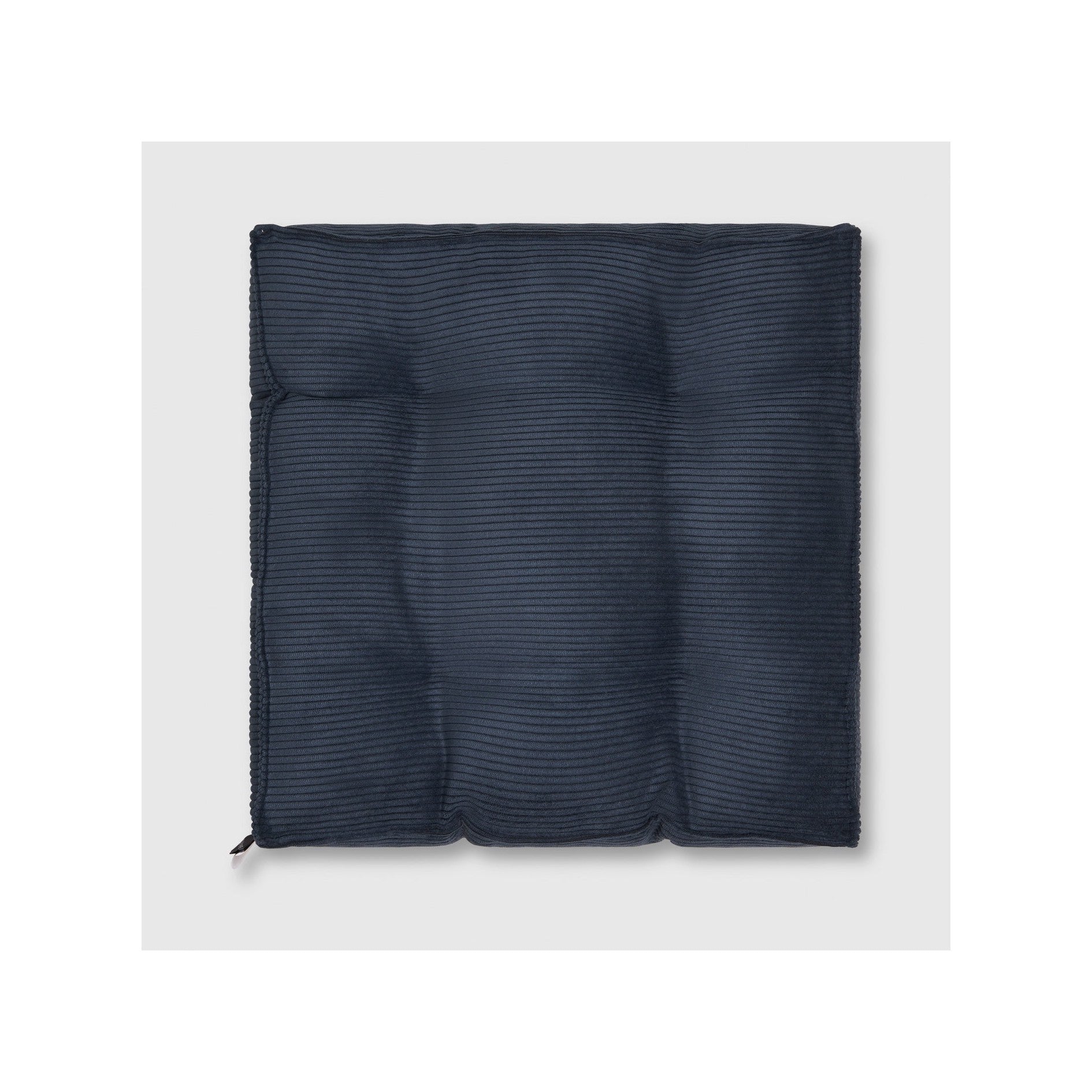 Gustav Square Cushion in Ribbed Velvet - Navy