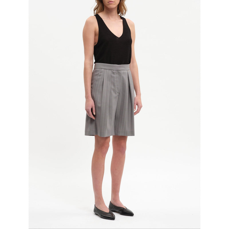 Short Stuart Grey Stripes