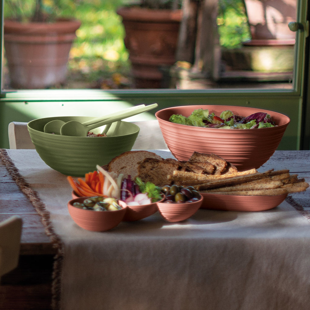 “Tierra” Salad Servers