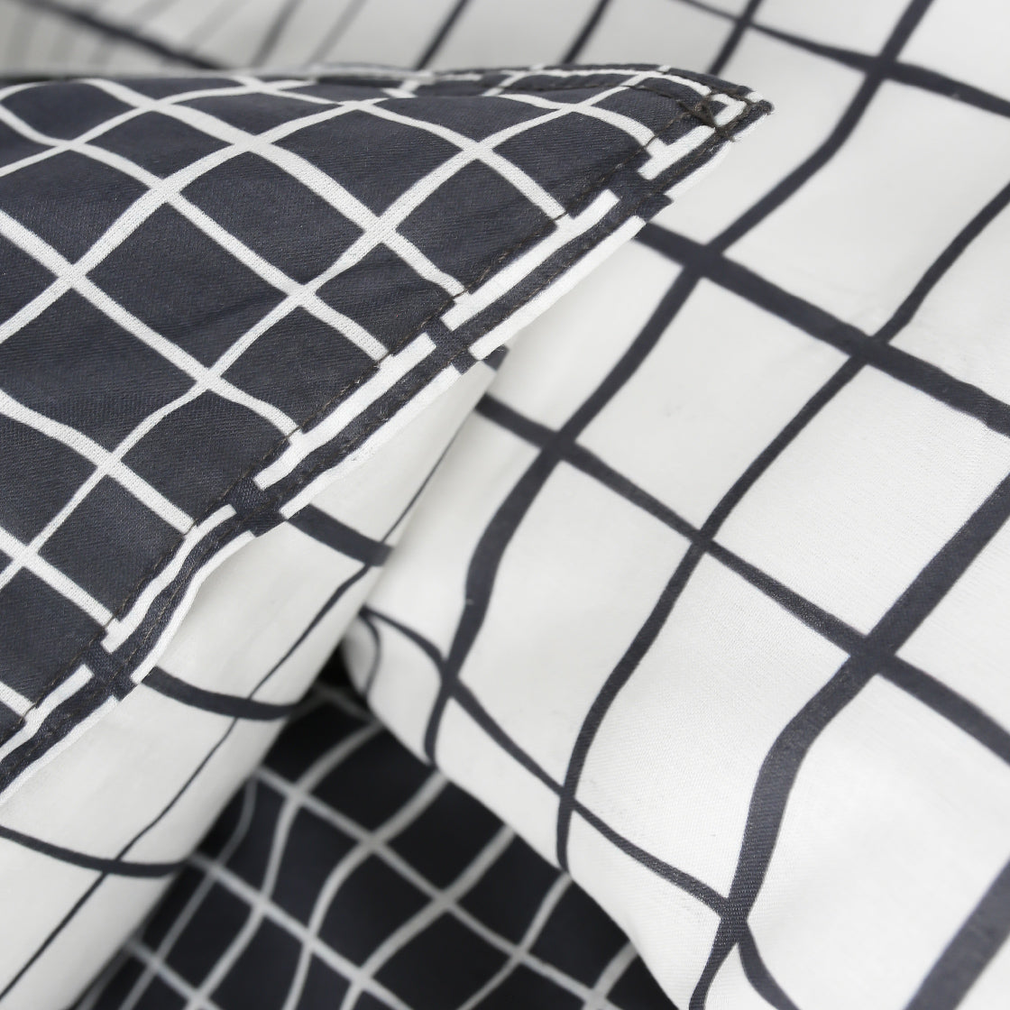 Sunshine - Bed Linen Set - Black
