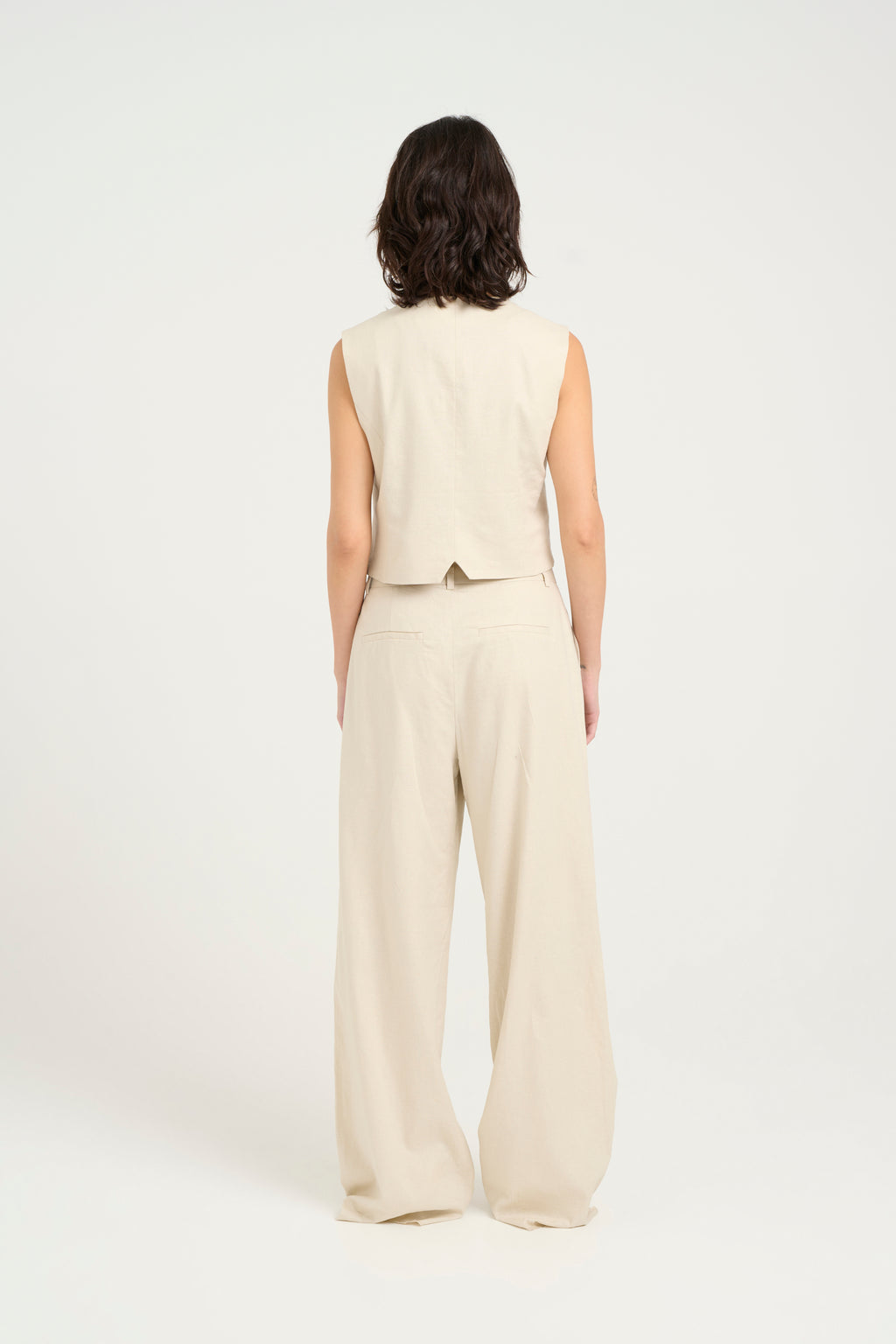 Chaleco Elarahgz Linen Noos