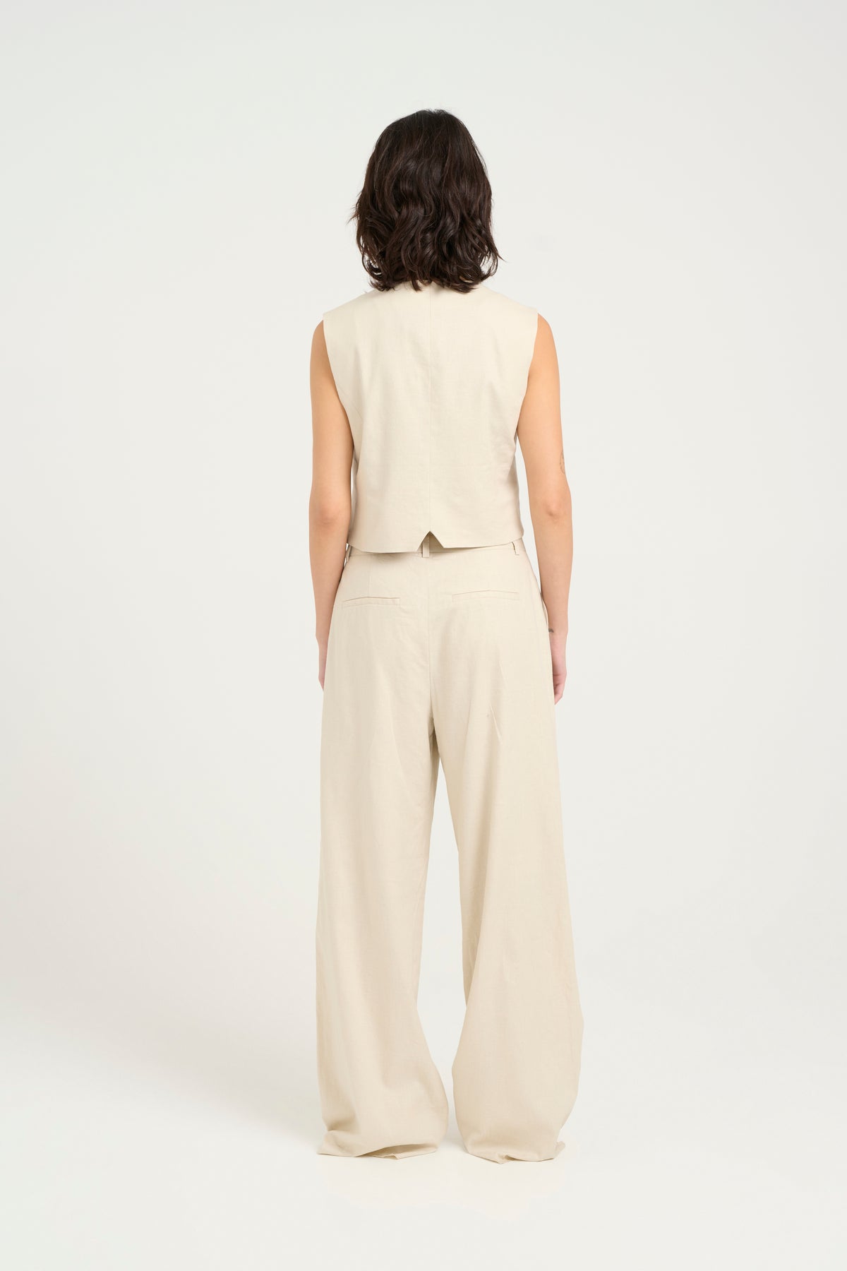 Chaleco Elarahgz Linen Noos