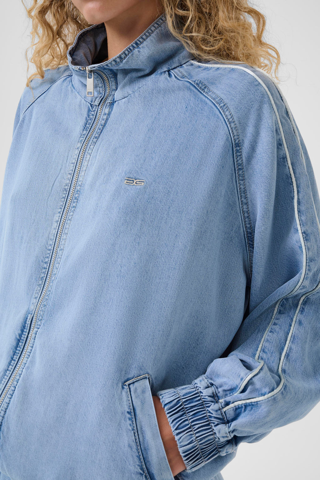 Veste Gzsea