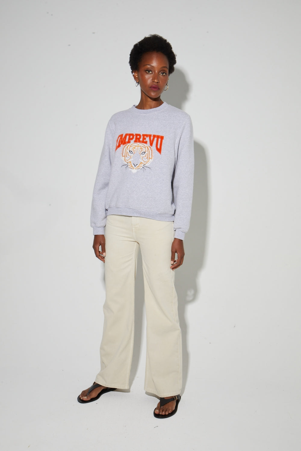 Sweatshirt Eddie Tigre Brodé Fabriqué Au Portugal
