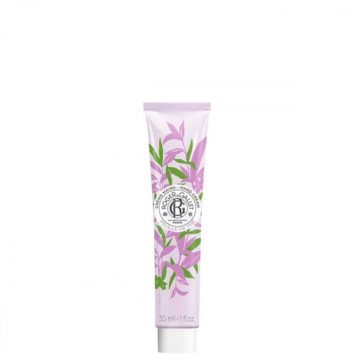 Crema de manos beneficiosa de hoja de té