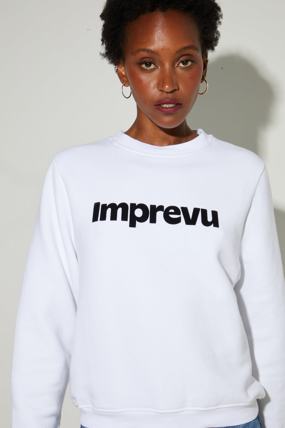 Le Sweatshirt Eddie Broderie Leo Black