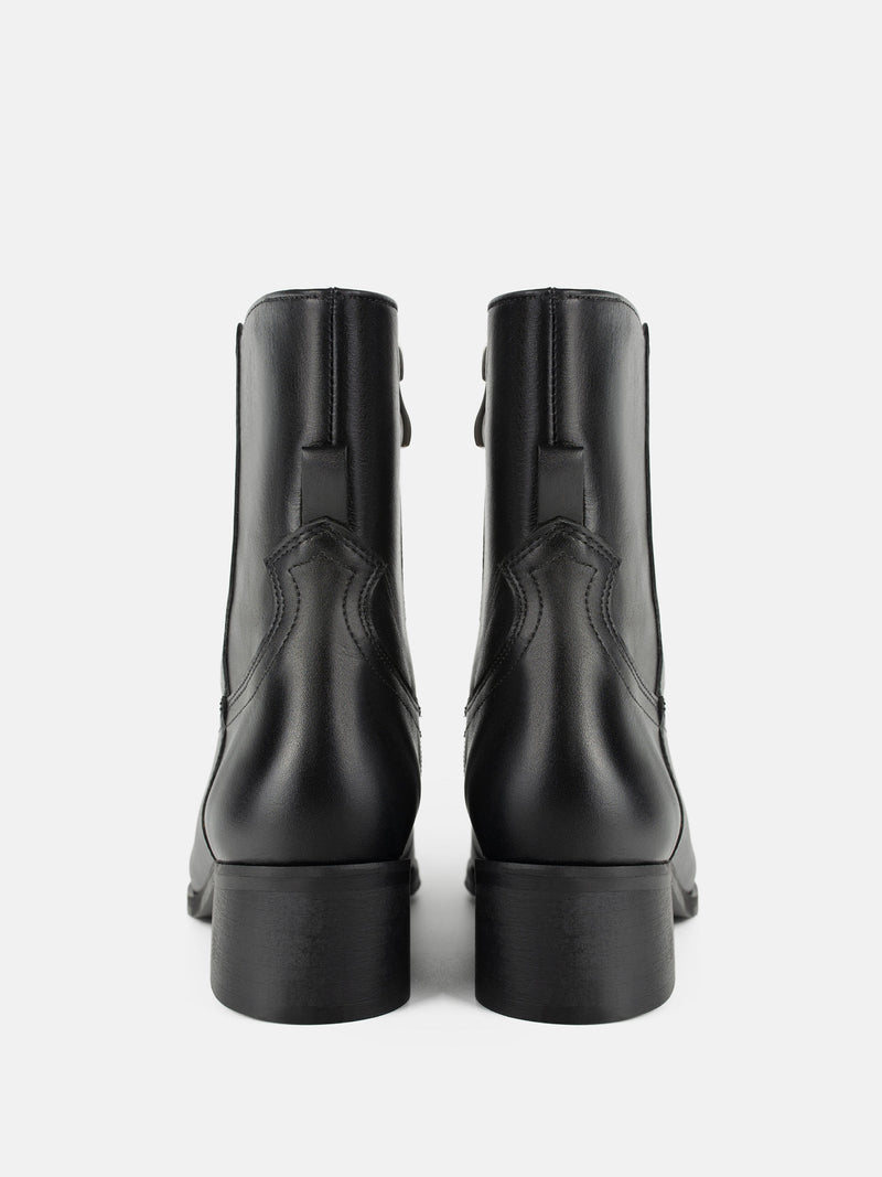 Gaze Without A Sound Ankle Boots - Black