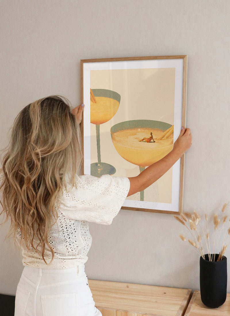 Maarten Léon - Holiday In A Glass