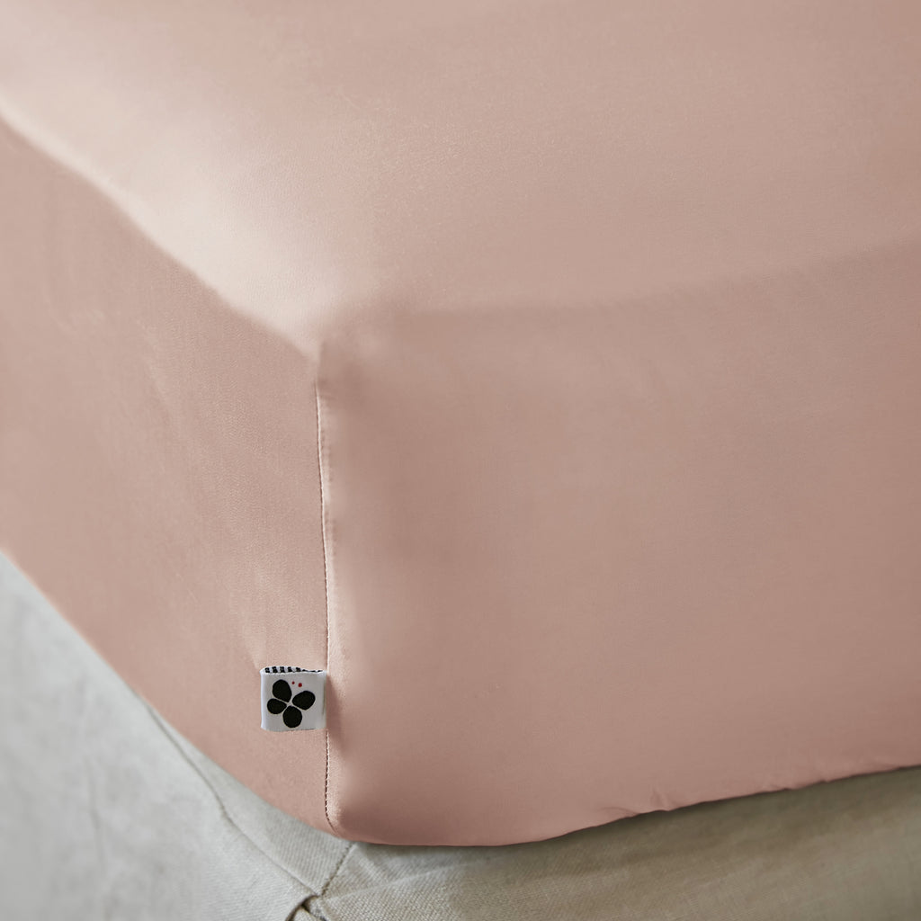 Salome - Fitted Sheet - Bamboo - Blush
