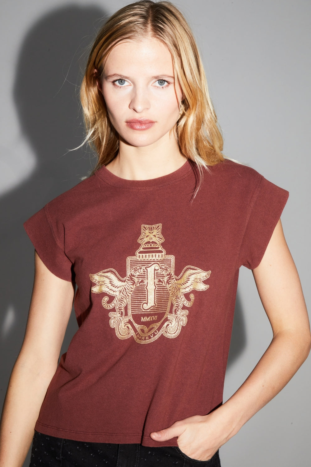 T-Shirt Robbie Blason Gold Fabriqué Au Portugal