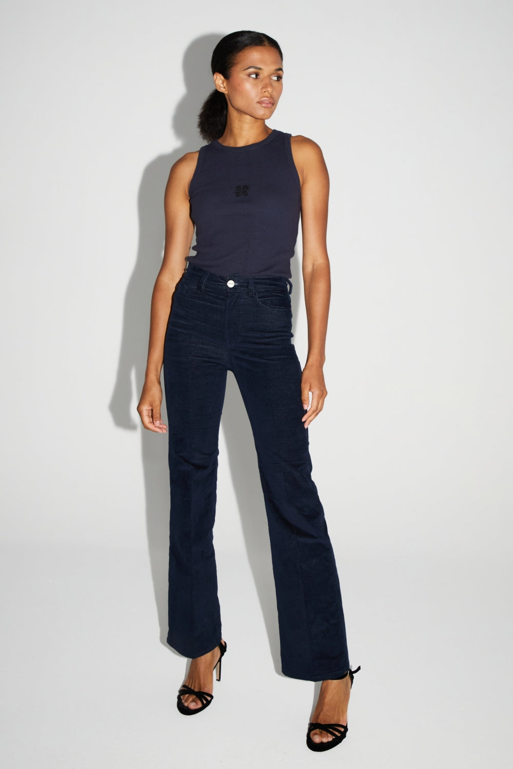 Denim Stevie Flare Velvet Navy Fabriqué Au Portugal